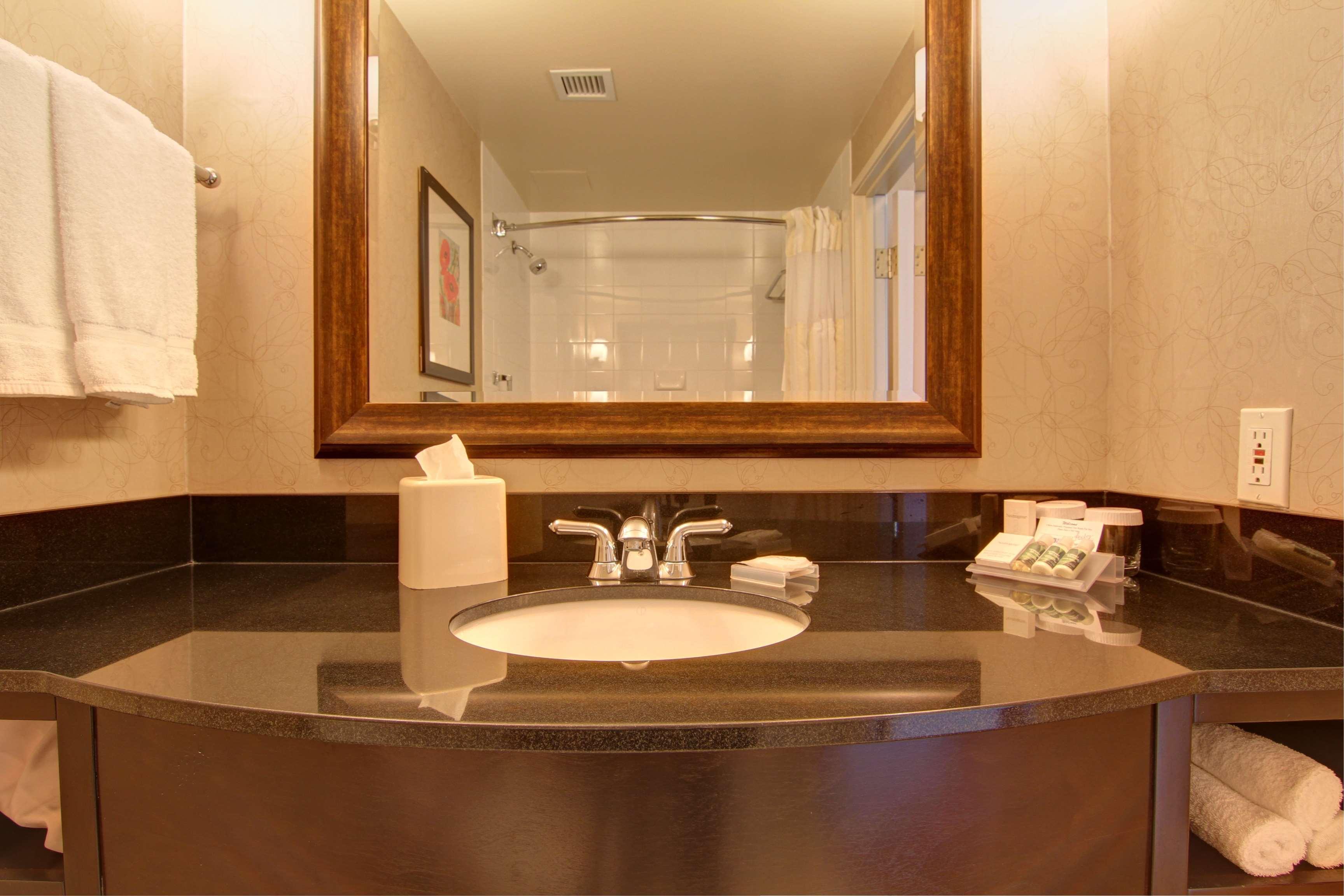 Hilton Garden Inn Calgary Airport Luaran gambar