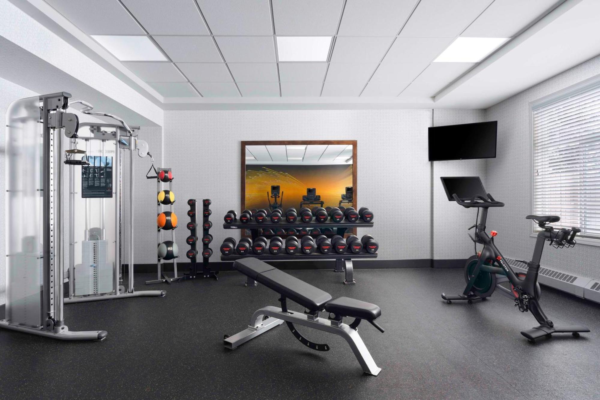 Hilton Garden Inn Calgary Airport Luaran gambar