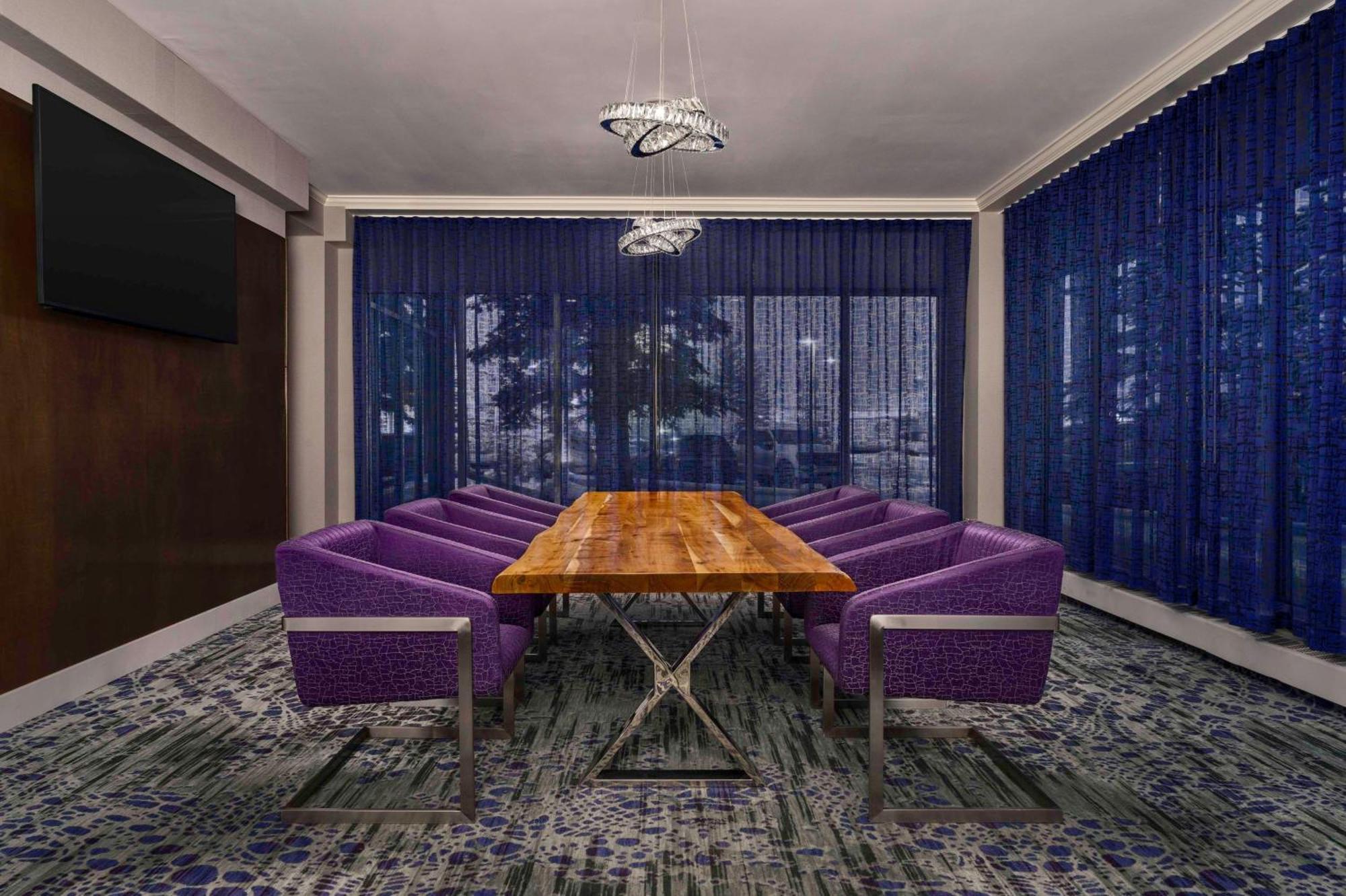 Hilton Garden Inn Calgary Airport Luaran gambar