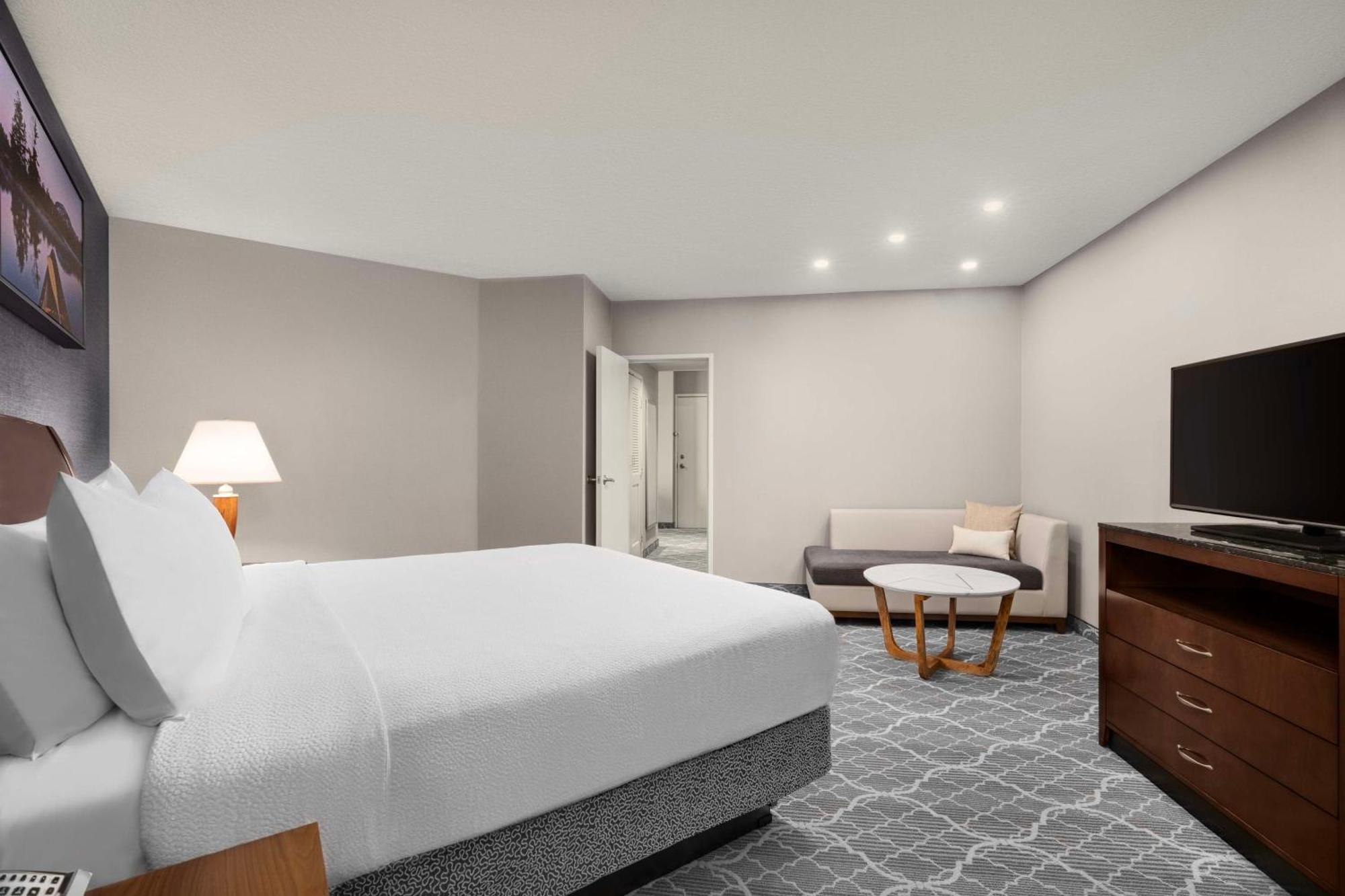 Hilton Garden Inn Calgary Airport Luaran gambar